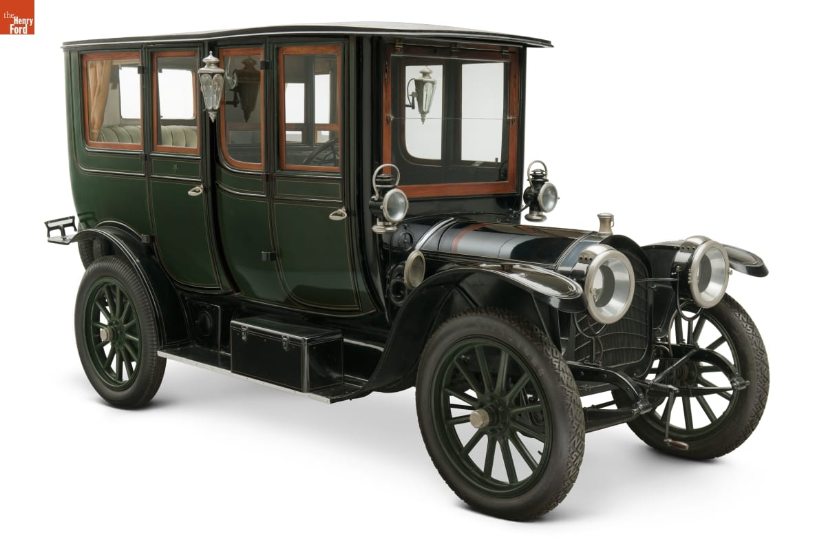1912 Rambler Knickerbocker Limousine Boxy green car