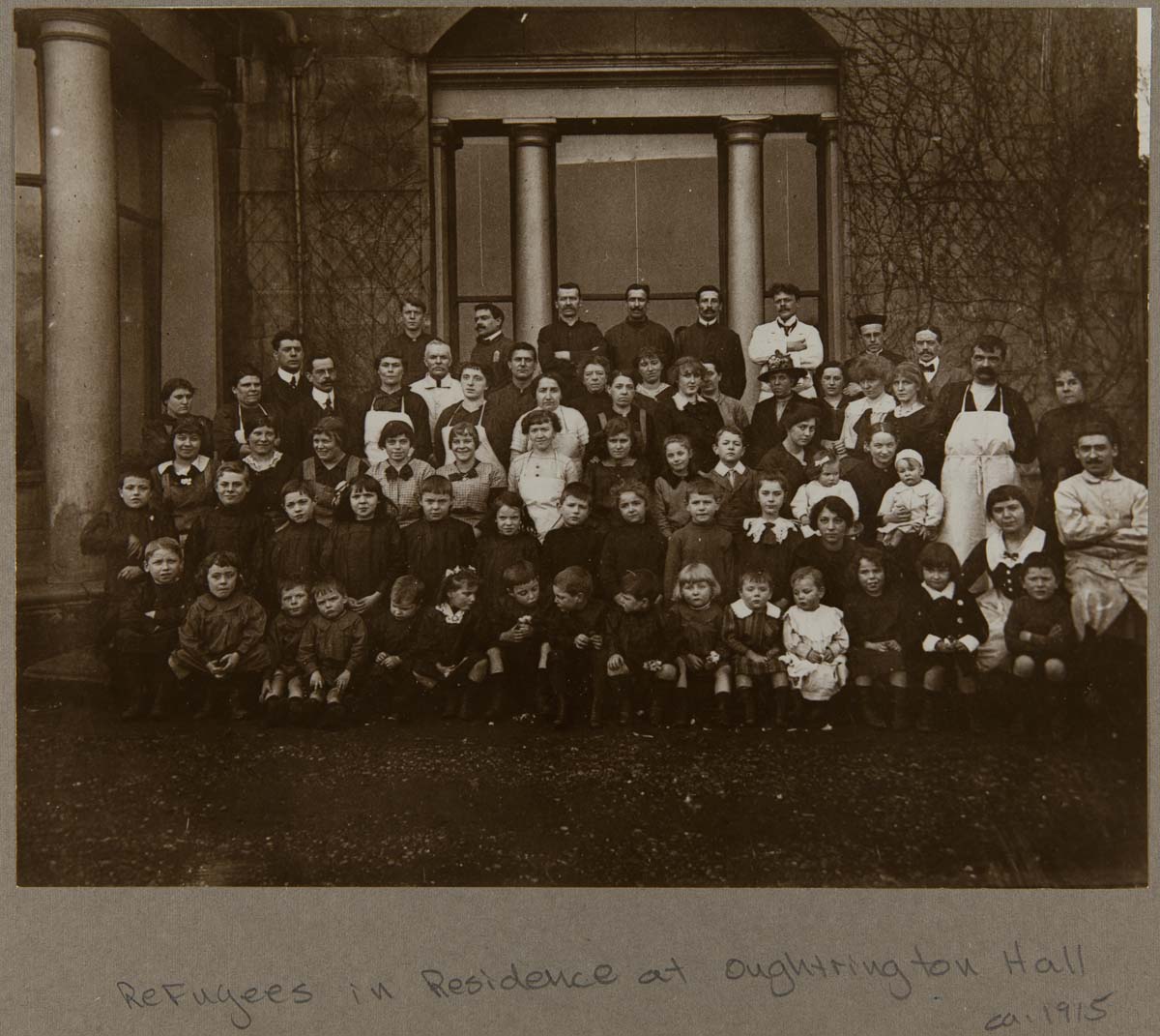 84.1.1660.505 Refugees Outside Hall 84.1.1660.505 Refugees Outside Hall