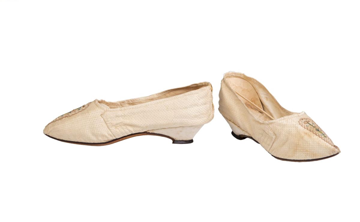 Women's Shoes, 1785-1789