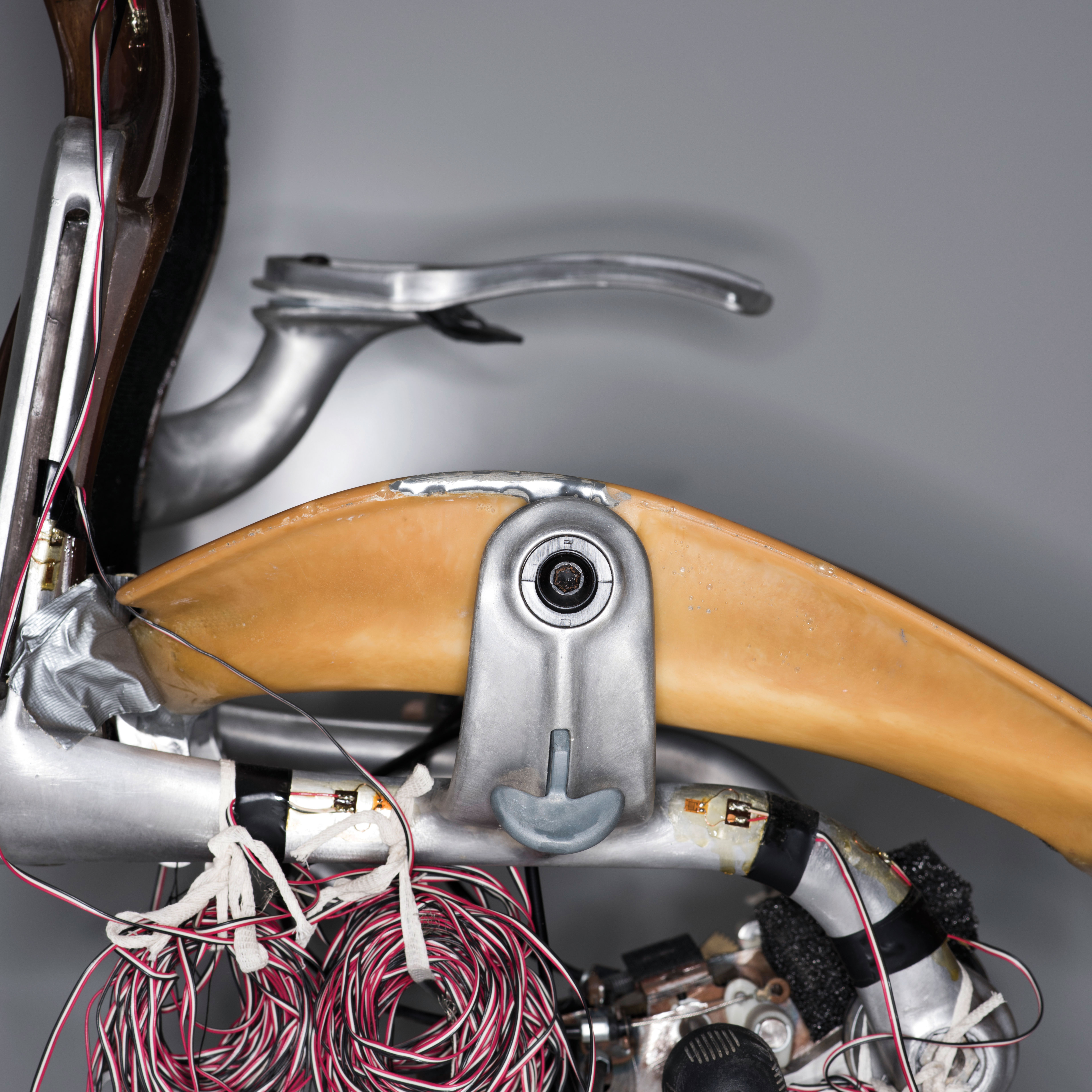 AeronChair_LR AeronChair_LR