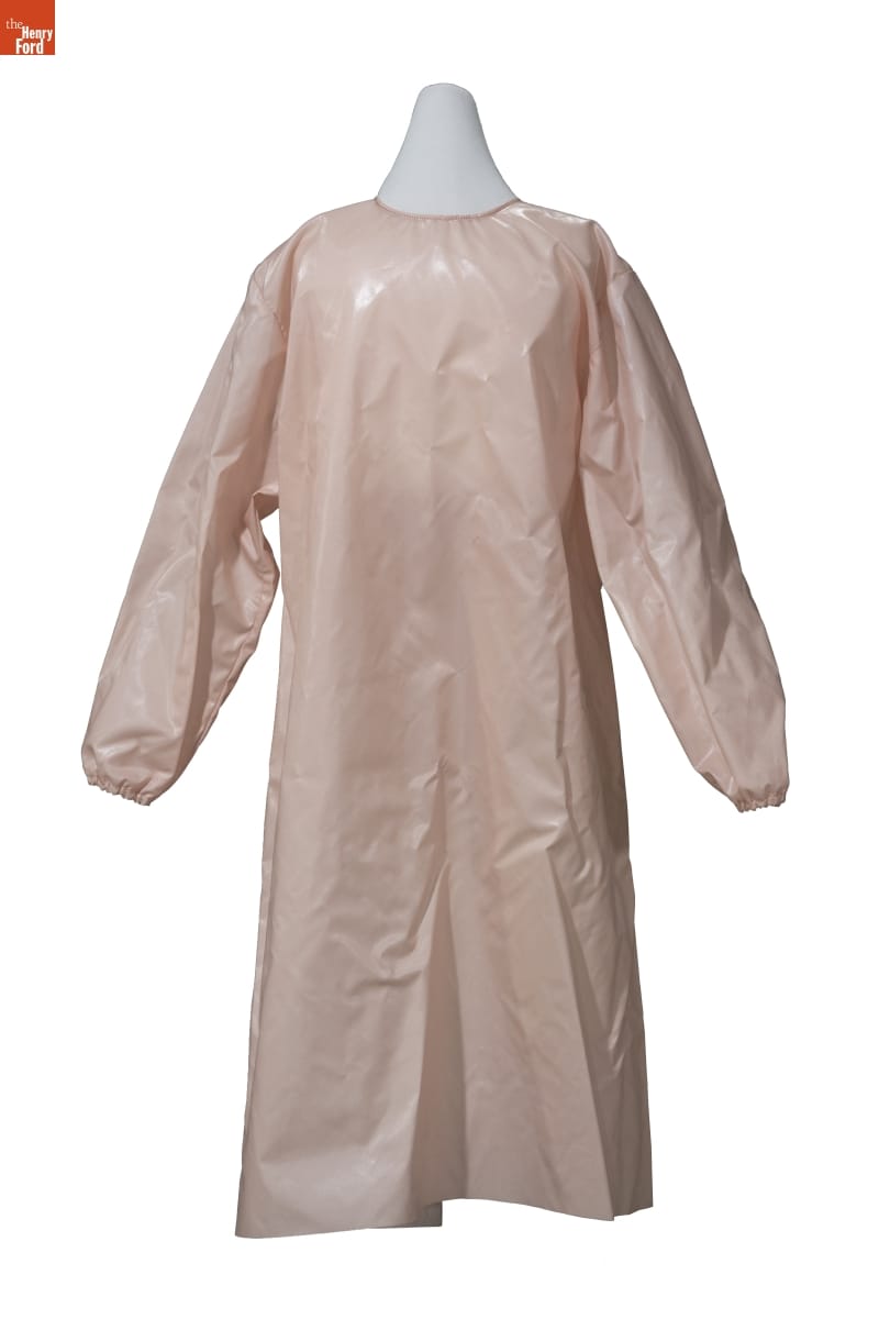 Level 1 Isolation Gown, 2020 Light pink plastic gown