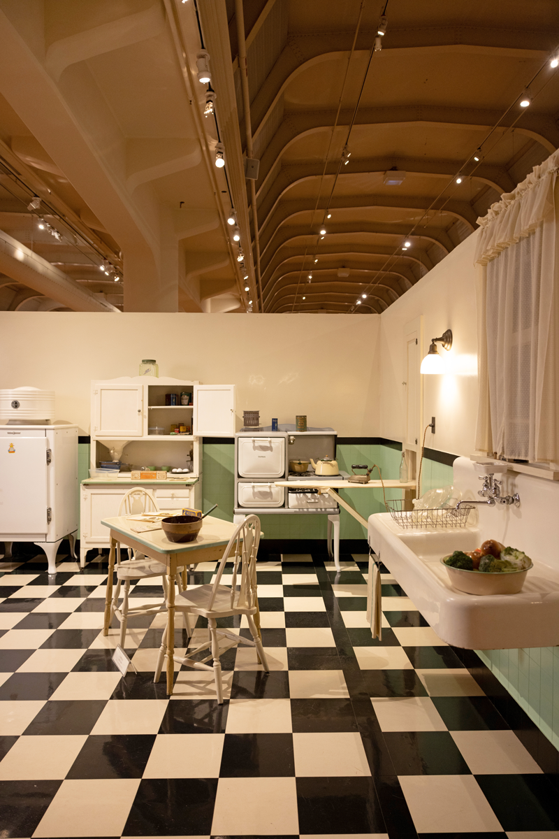 Seventy7_RI_221222_THF_Day2_MLP_0004 Period kitchen display at Henry Ford Museum of American Innovation