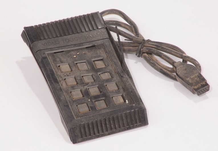 atari-starraiders-controller-2